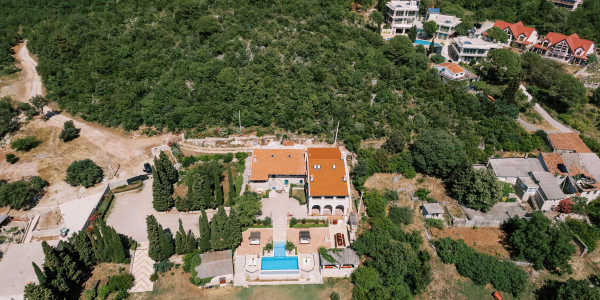 Comprar / Vender Solares, Terrenos y Parcelas Urbanizables en Santa Coloma de Gramenet · edificables